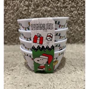 Peanuts Snoopy and Gang Christmas Melamine Ramekins